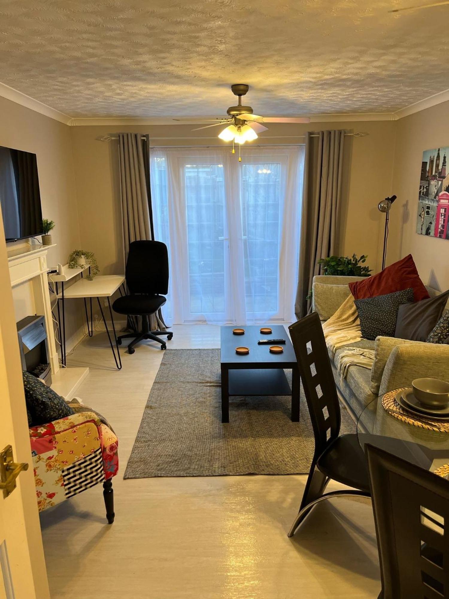 הוילה Cosy Corner - 2 Beds, Free Parking, Next To Southampton General Hospital מראה חיצוני תמונה