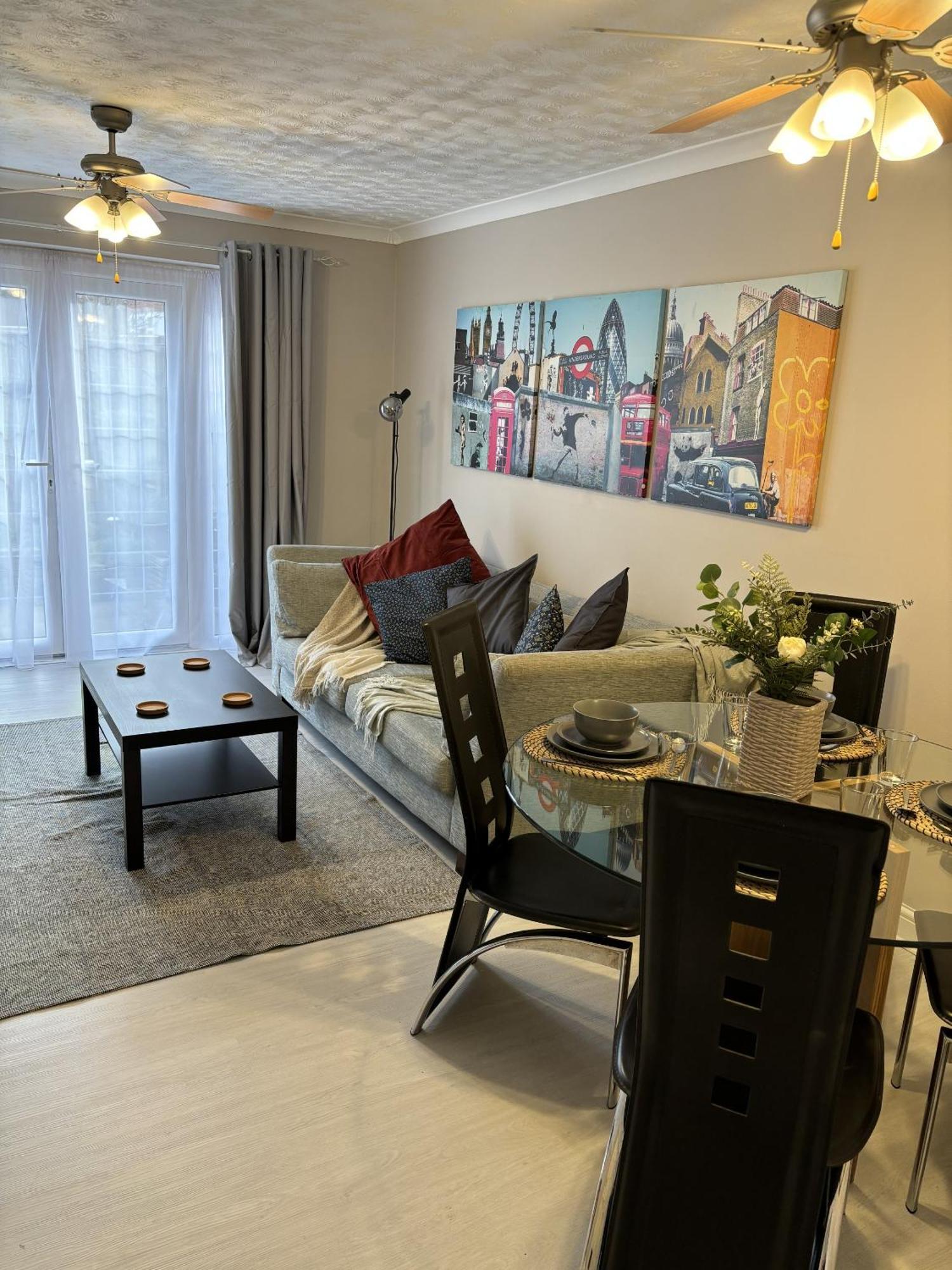 הוילה Cosy Corner - 2 Beds, Free Parking, Next To Southampton General Hospital מראה חיצוני תמונה