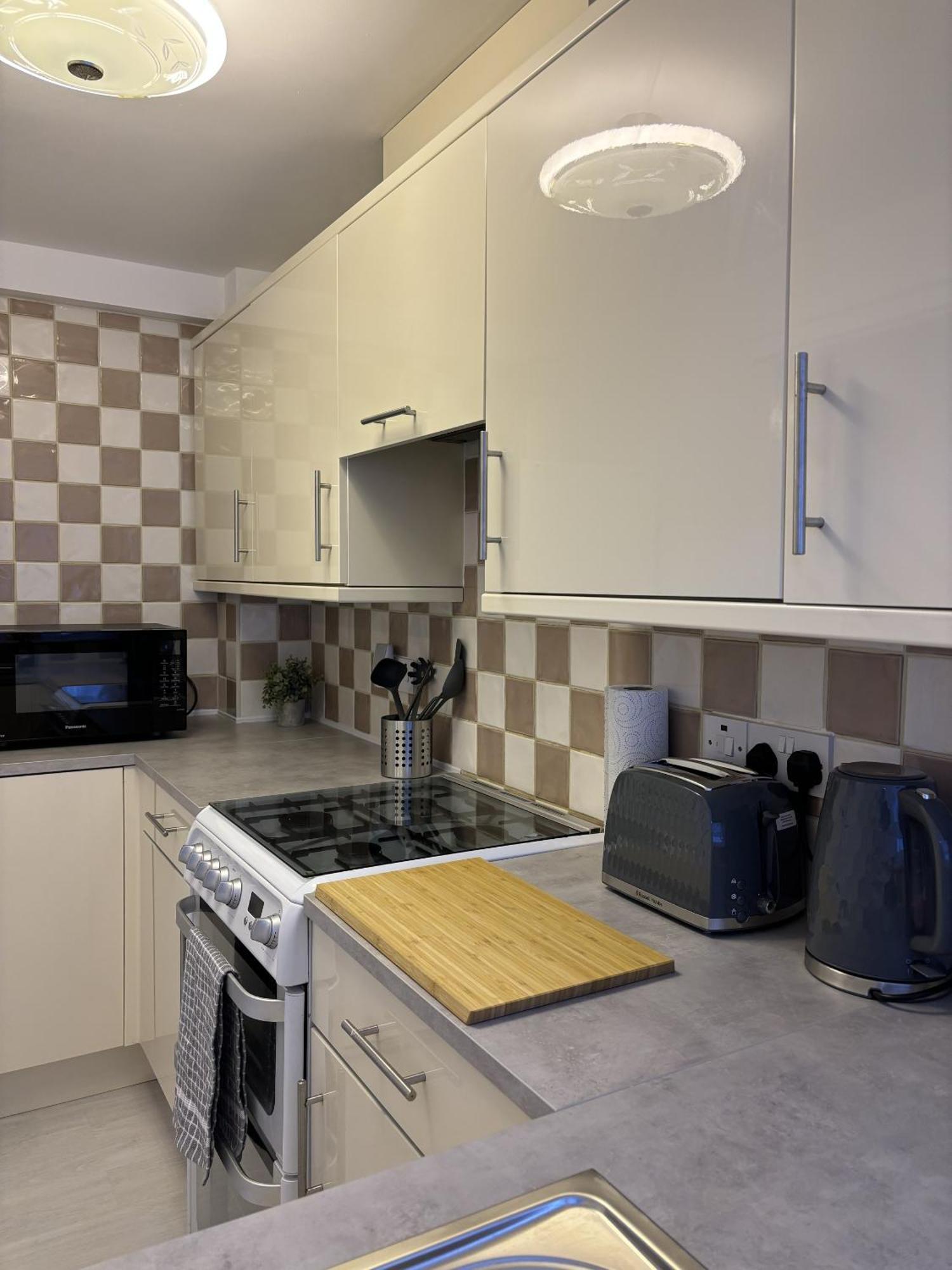 הוילה Cosy Corner - 2 Beds, Free Parking, Next To Southampton General Hospital מראה חיצוני תמונה